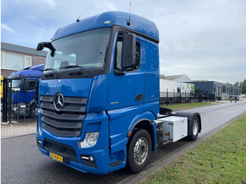 Cabeza tractora Mercedes-Benz Actros 1943 full adr 2017 only 695.000 km: foto 2