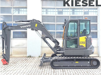 Miniexcavadora VOLVO ECR58F