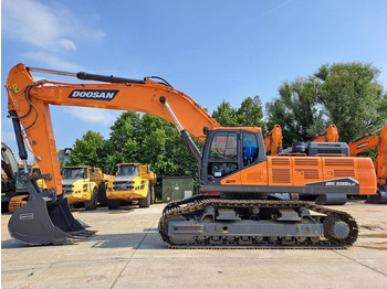 Excavadora de cadenas DOOSAN DX530LC-7M