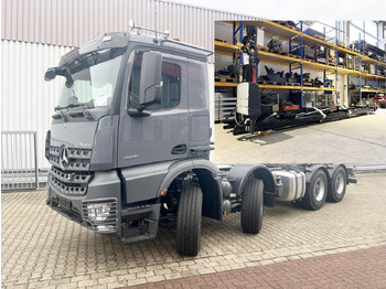 Camión multibasculante MERCEDES-BENZ Arocs 3251