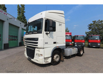 Cabeza tractora DAF XF 105 460