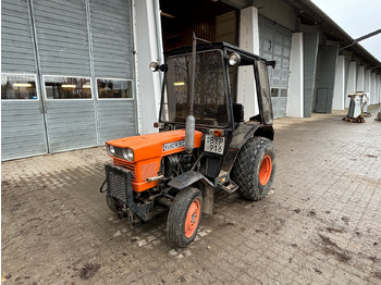 Tractor KUBOTA