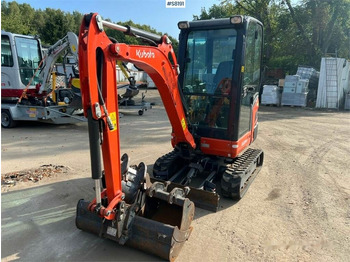 Excavadora de cadenas KUBOTA KX019-4