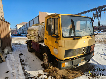 Camión cisterna MERCEDES-BENZ