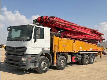 Camión bomba de hormigón MERCEDES-BENZ Actros 4144