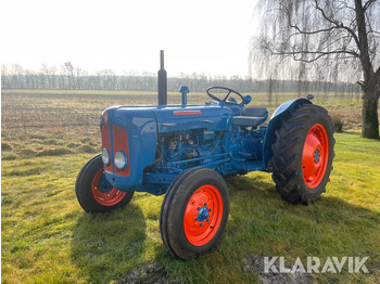 Tractor FORDSON