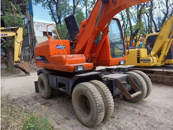 Excavadora de ruedas DOOSAN DH150W