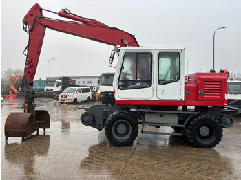 Excavadora de ruedas LIEBHERR A 900