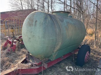 Leasing de  Vattentank på vagn i plast Vattentank på vagn i plast: foto 1