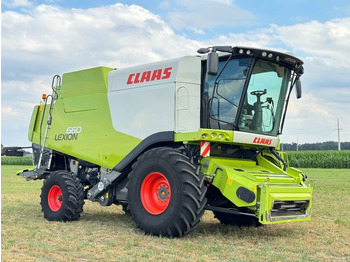 Cosechadora de granos CLAAS Lexion 660