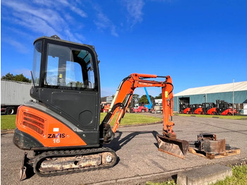 Miniexcavadora HITACHI