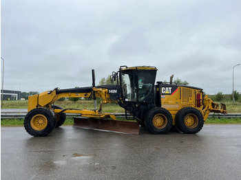 Grader CATERPILLAR 140M