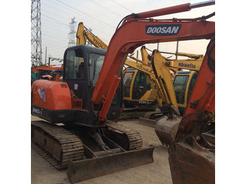 Excavadora de cadenas DOOSAN DX60