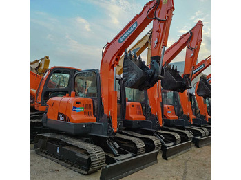 Excavadora de cadenas DOOSAN DX60