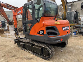 Leasing de  Awesome Performance Korea Imported Small Scale Used Doosan Excavator Dx60 Dx225 Dh60 Dh55 Awesome Performance Korea Imported Small Scale Used Doosan Excavator Dx60 Dx225 Dh60 Dh55: foto 4