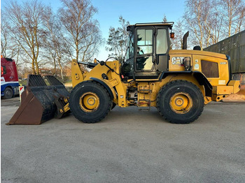 Cargadora de ruedas CATERPILLAR 930M