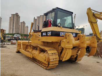 Bulldozer CATERPILLAR D6G