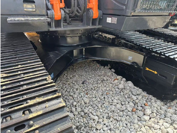 Excavadora de cadenas HITACHI ZX200