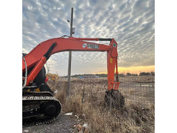 Excavadora de cadenas HITACHI ZX200