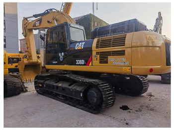 Excavadora CATERPILLAR