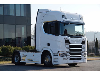 Cabeza tractora SCANIA R 450