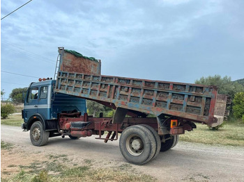 Camión volquete Mercedes-Benz 1932 4x2: foto 5