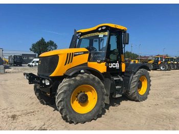 Tractor JCB