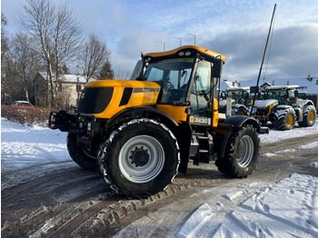 Tractor JCB