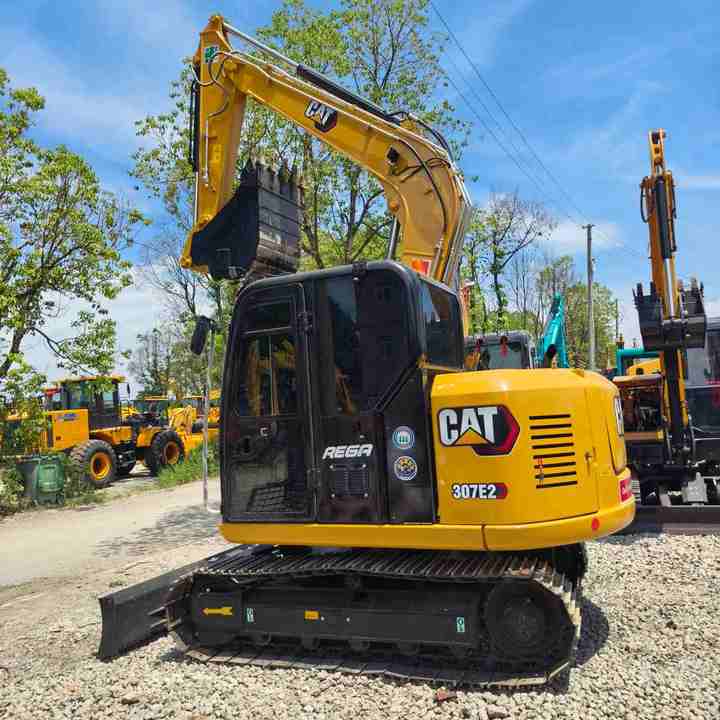 Excavadora de cadenas CATERPILLAR 307E2