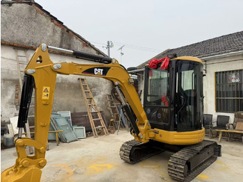 Miniexcavadora CATERPILLAR 303CR