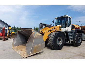 Cargadora de ruedas LIEBHERR L 580