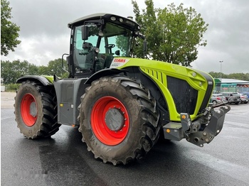 Tractor CLAAS Xerion 4000