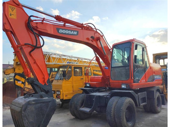 Excavadora de ruedas Doosan DH150W-7: foto 5