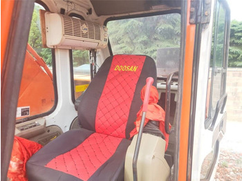 Excavadora de ruedas Doosan DH150W-7: foto 4