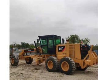 Bulldozer CATERPILLAR 140G