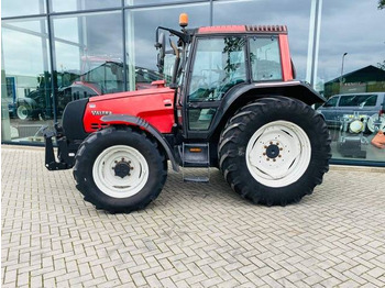 Tractor Valtra 6850 Hitech Fronthef+PTO, Airco: foto 3