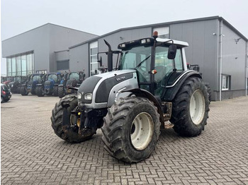 Tractor VALTRA N141