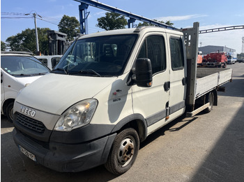 Furgoneta caja abierta IVECO Daily 35c13