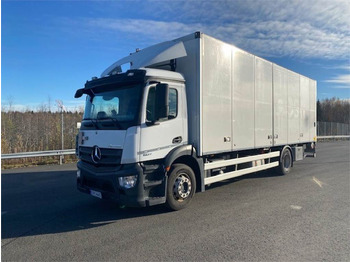 Camión caja cerrada MERCEDES-BENZ Actros