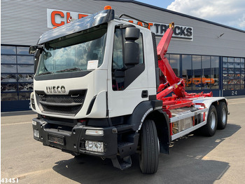 Camión multibasculante IVECO