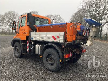 Vehículo municipal MERCEDES BENZ UNIMOG U300 - 405/10 4x4: foto 2