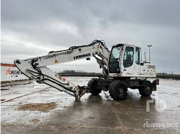 Excavadora de ruedas LIEBHERR A 904 C