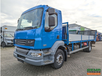 Camión portavehículos DAF LF 55 220