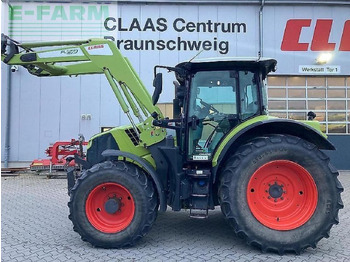 Tractor CLAAS Arion 550