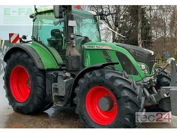 Tractor FENDT 724 Vario