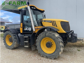 Tractor JCB