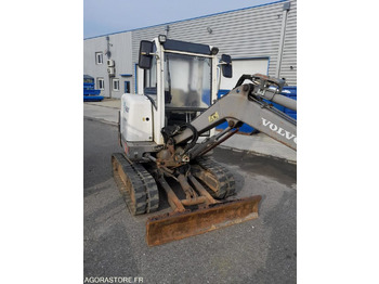 Miniexcavadora MINI PELLE VOLVO EC25 2T5 - 2004 // 40904013 // 3595 Heures: foto 5