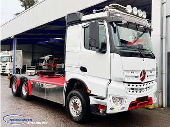 Cabeza tractora MERCEDES-BENZ Arocs 3351