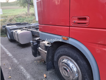 Camión chasis DAF XF105.410: foto 3