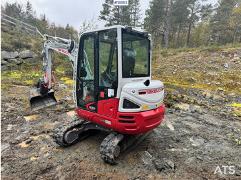 Excavadora Takeuchi TB235-2: foto 3